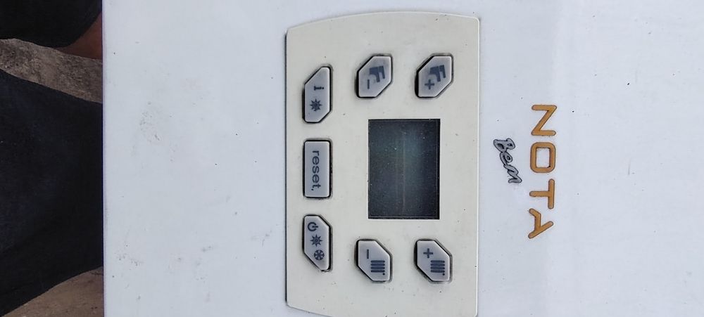 Катёл 2 контр. газ калонка12литр  Рабочие техника гарантя есть и устан