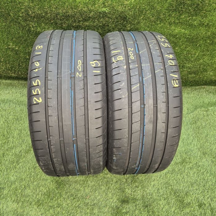 255 40 18 Goodyear 2019