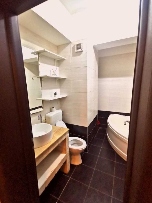 PROPRIETAR-2 CAMERE vedere piscina Aqua garden/Bella Luna - mobilat