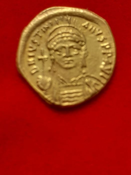 Продам монету солид