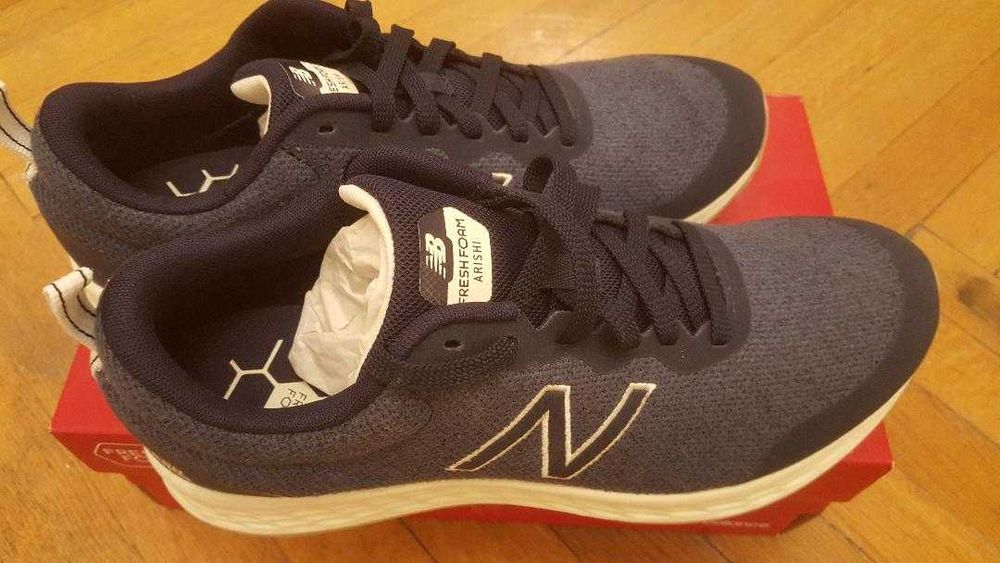 Adidas New Balance "Arishi" nr 42.5, noi