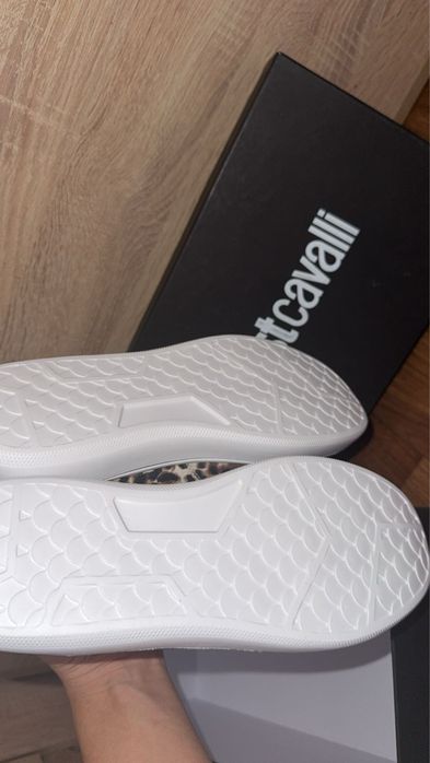Оригинални обувки Just cavalli и Adidas Terrex