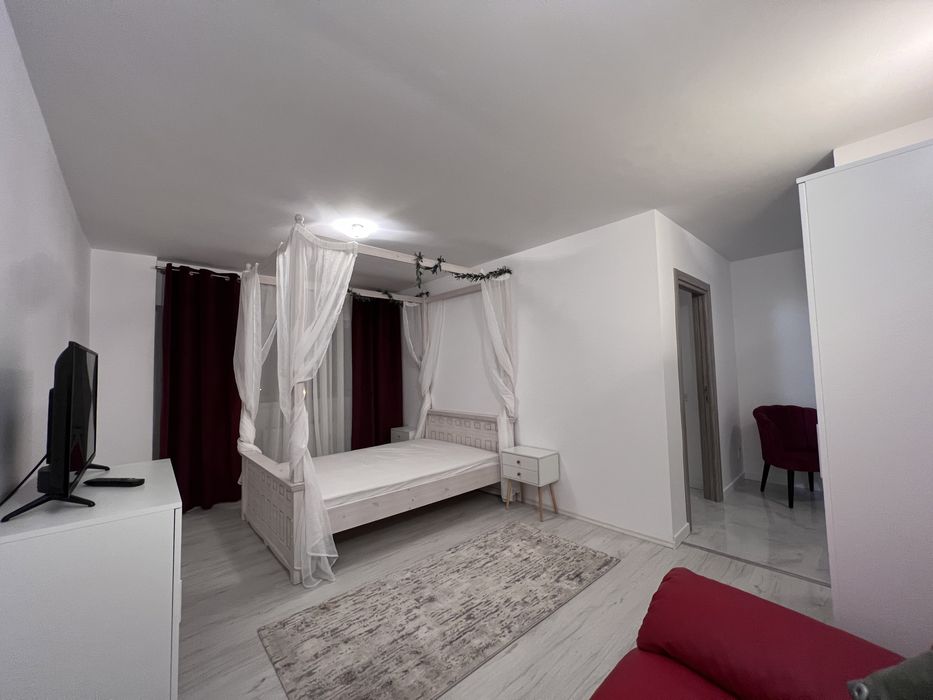 Garsoniera decomandata Sebastian