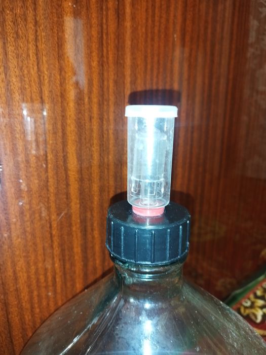 Бутыль 20 литров