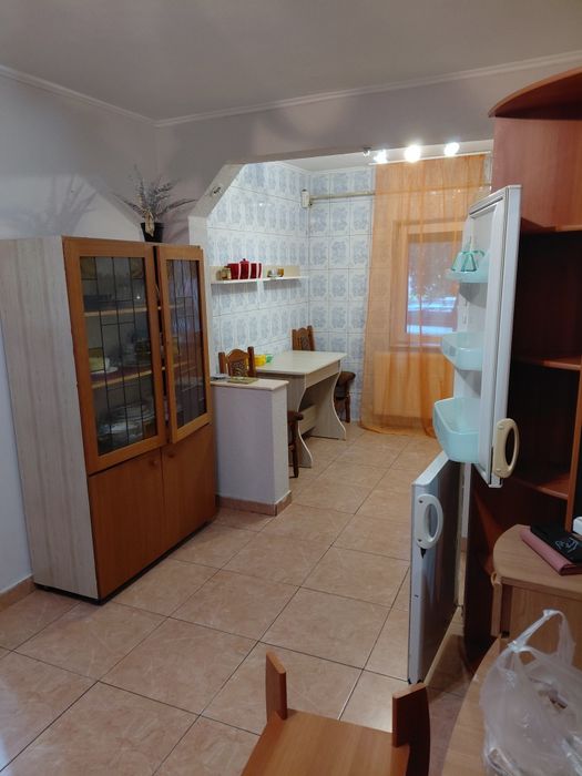 Apartament de inchiriat