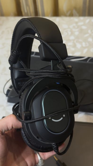 Продам игровую мышку Logitech G102 и игровые наушники FIFINE