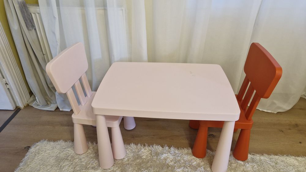 Masa Mammut ikea plus 2 scaune