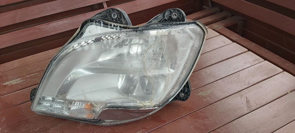 Продам Фару Даф 106