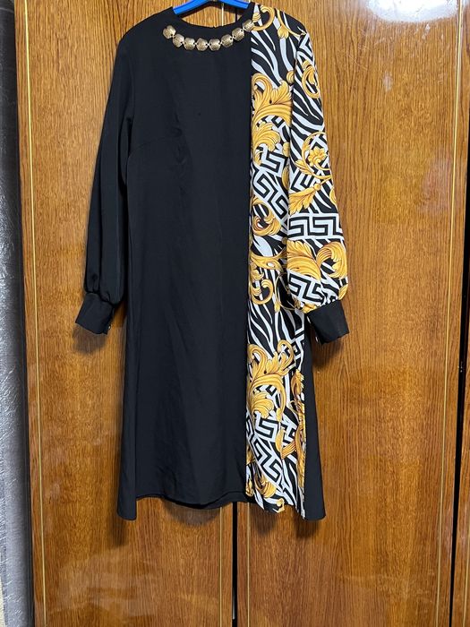 Продам платья б/у