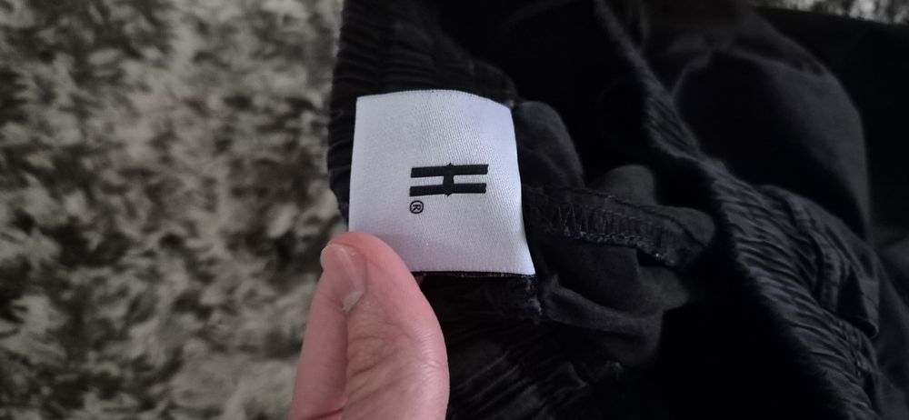 HOODRICH панталон S размер