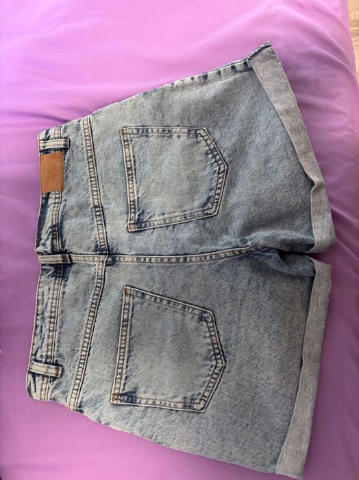 Продавам сини къси дънки