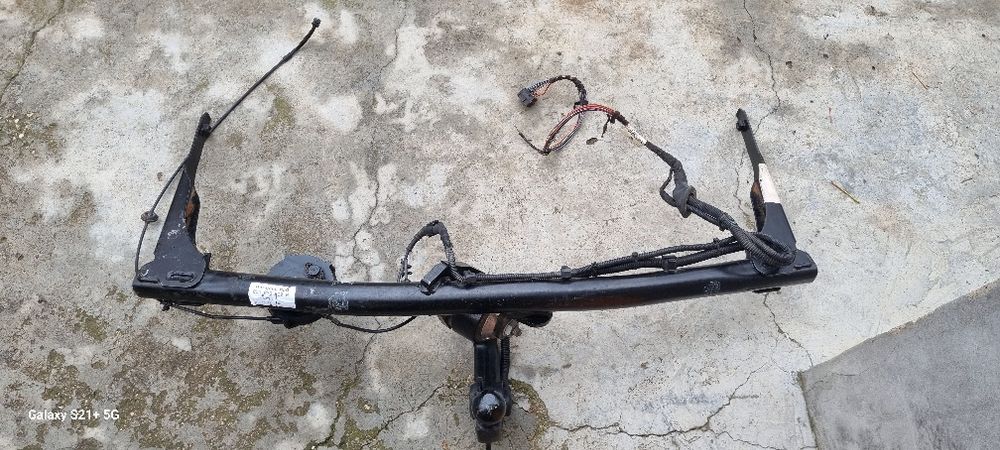 Електрически теглич за  Q3  2012-2018