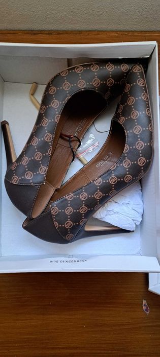 Обувки на ток Mohito