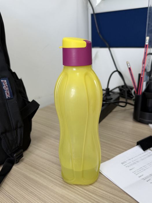 Бутылка Tupperware