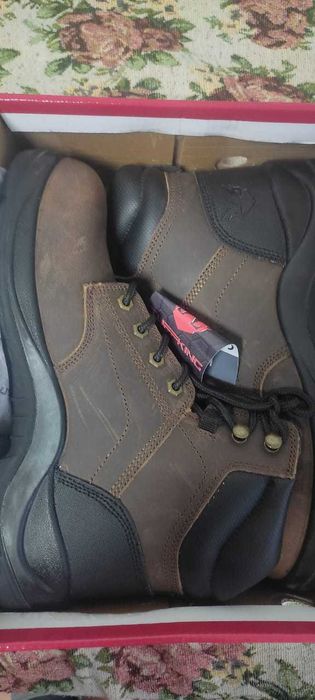 Продам спецобувь