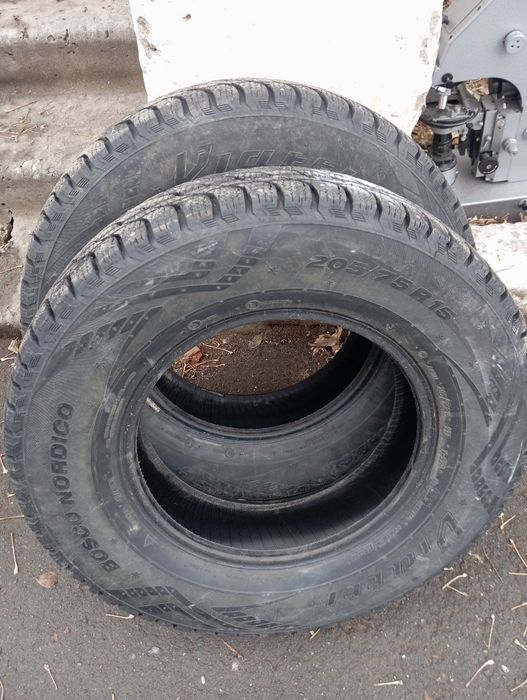 205/75/15 комплект