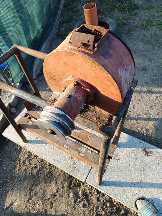 Moara uruiala cu ciocanele