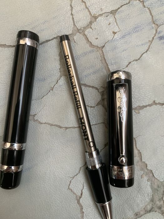 Pix mont blanc stare foarte buna si creion si pix Cross