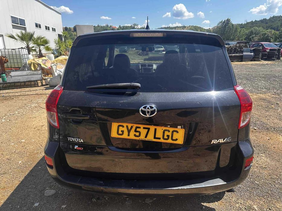 НА Части Toyota RAV4 2007 г  2.2 D-CAT, 177