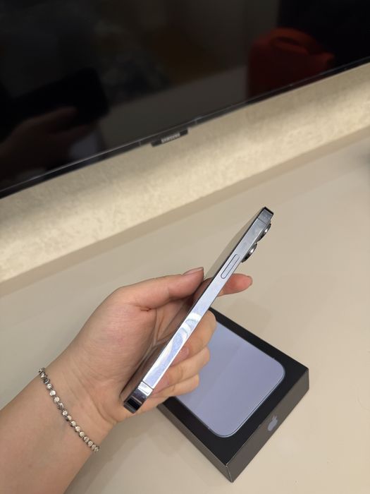 Продам iPhone 13 Pro, 256 GB