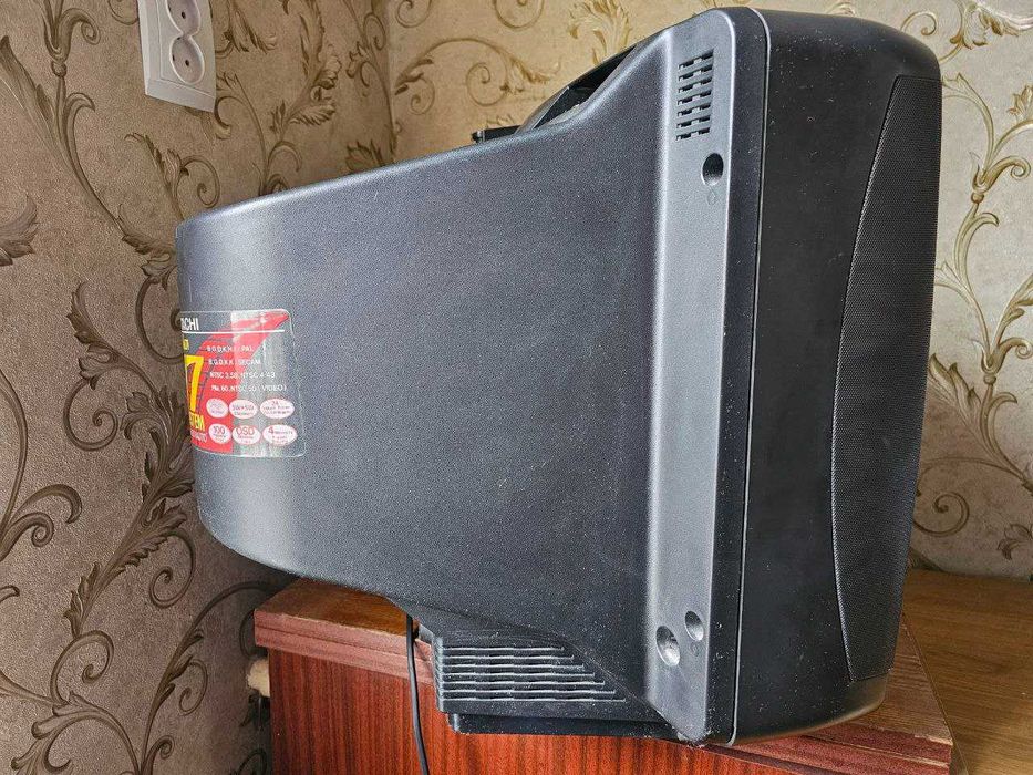 Телевизор Hitachi