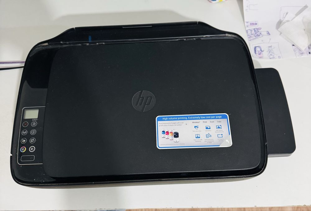 Цветной принтер HP