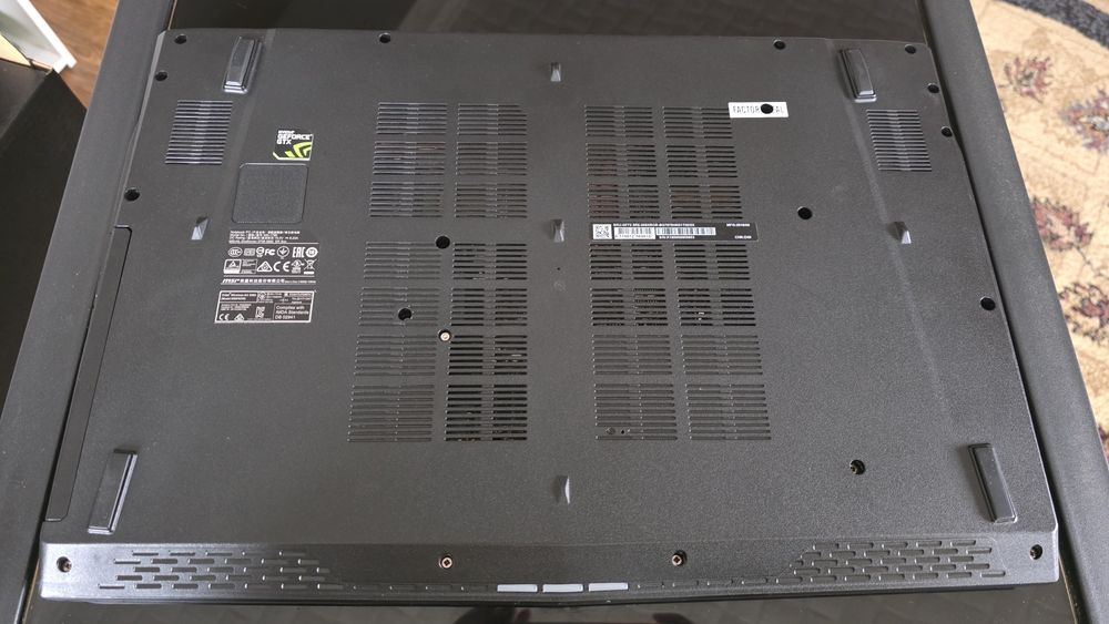 Laptop Gaming MSI GF72-8RE i7 8750H 4.1GHz, GTX 1060, 16GB, SSD 128GB