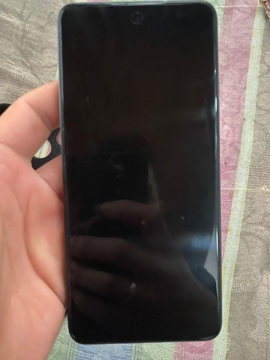 Tecno spark 20С т
