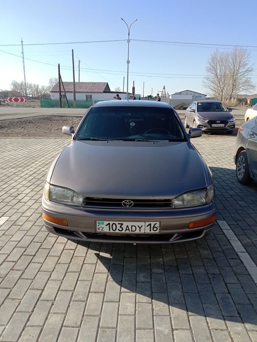 Тойота камри 10.