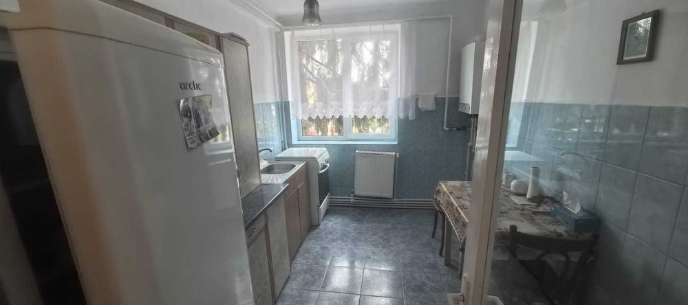 Apartament 2 camere de vanzare, central!!