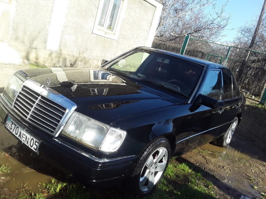 Мерседес  продаётся