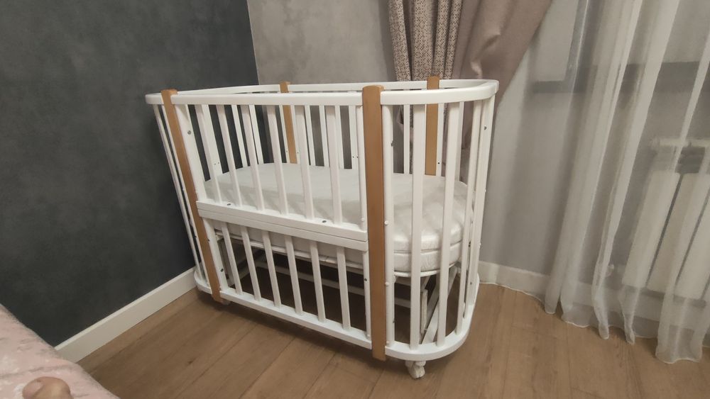 Продаю манеж детский