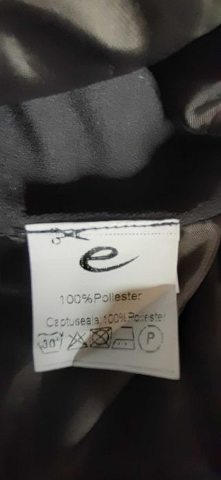 Fusta neagra parte peste parte