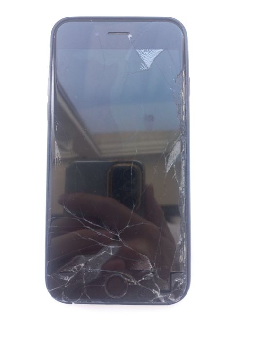 Продам айфон 6с 10к