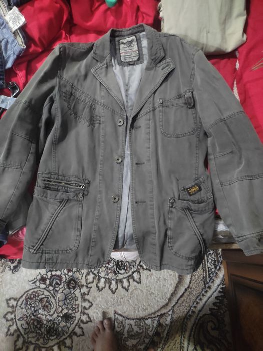 Продаётся мужской пиджак.;  привозные