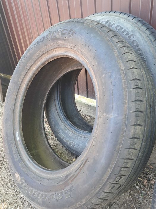 De vanzare cauciucuri