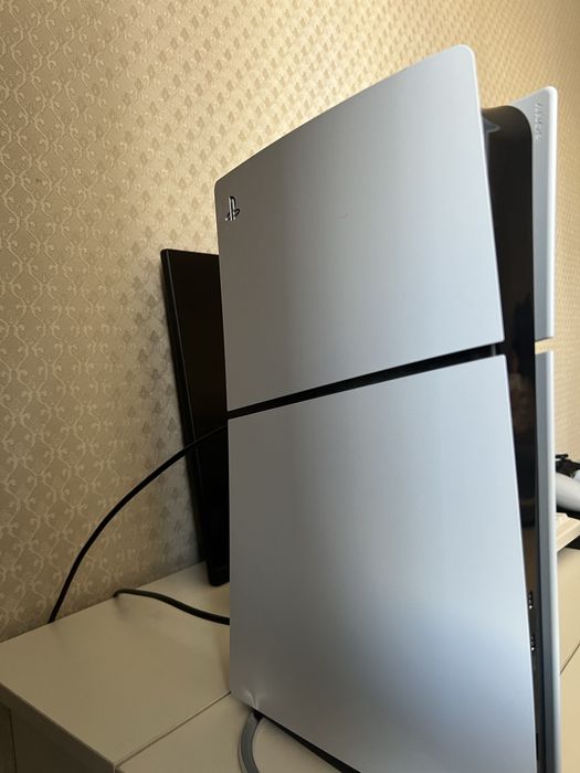 Продаю playstation 5 slim
