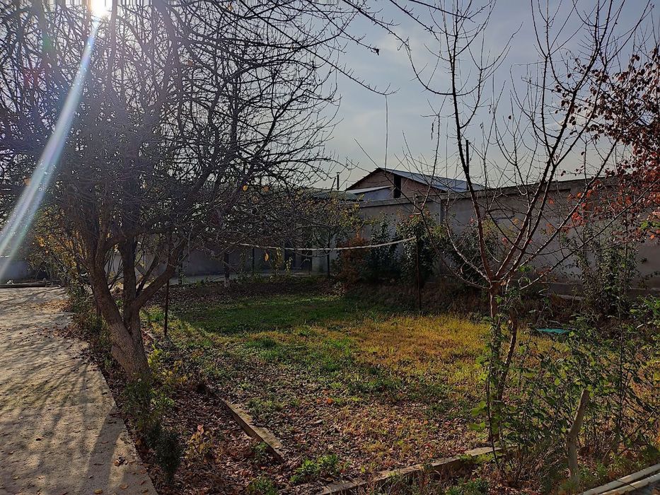 Дом в Кибрайскрм  рай-он 22 сотки