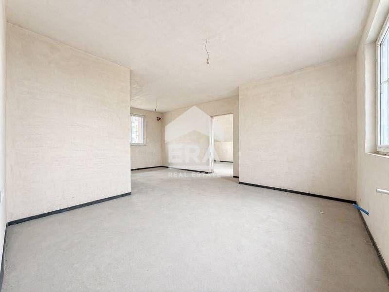 Продава се Двустаен апартамент в София, Овча купел 2 - 68 кв.м за 1388 €/кв.м - Снимка #2