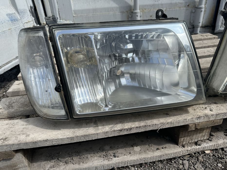 Фары Toyota land cruiser 100