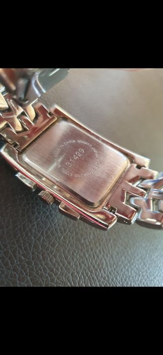 Часовници - мъжките са работещи