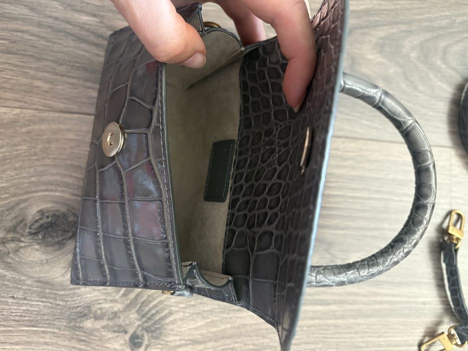Дамска чанта BY FAR GREY croc mini top handle bag