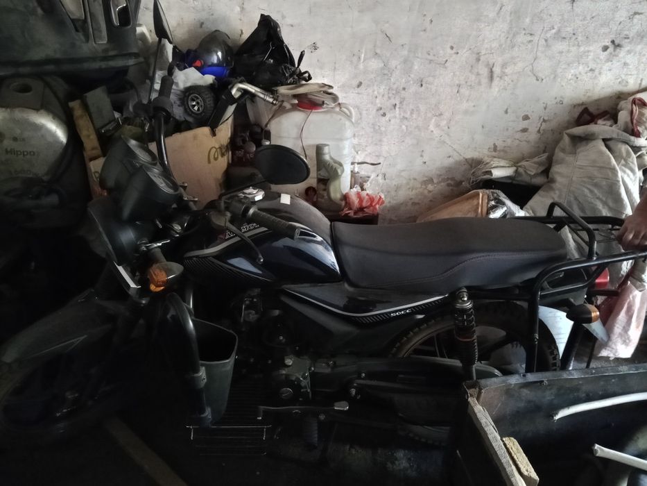 Продам мотоцикл  с документами