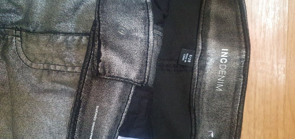 Pantaloni dama argintii