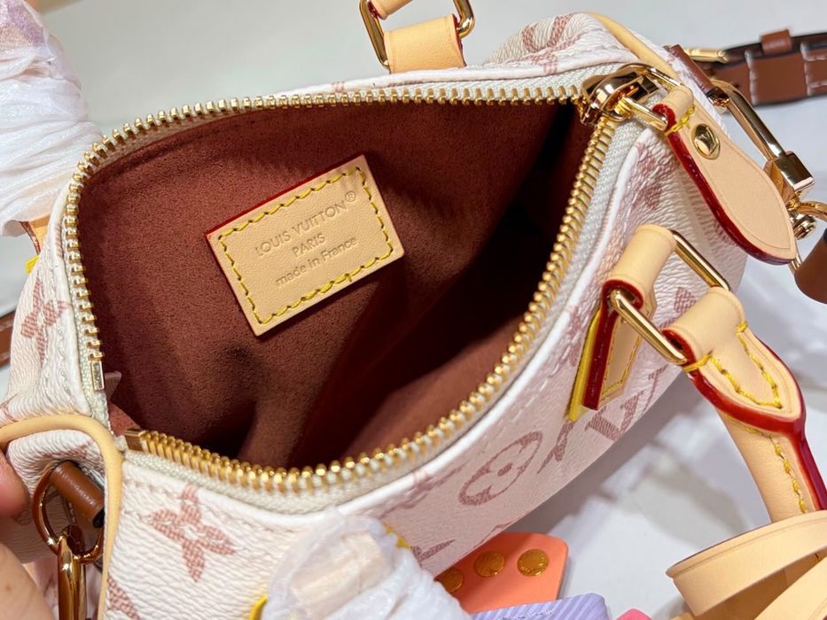 Louis Vuitton модел 2026