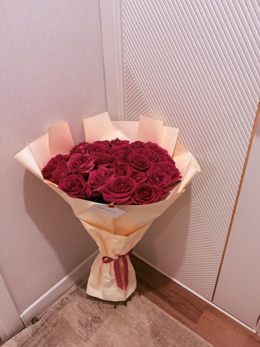 Цветы свежие, роза