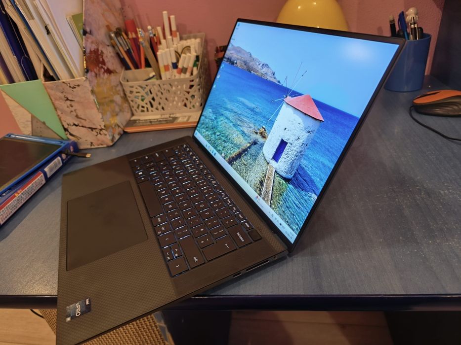 Dell Precision 5570,  i9-12900H, 32GB DDR5, RTX A2000 8GB, SSD 512GB