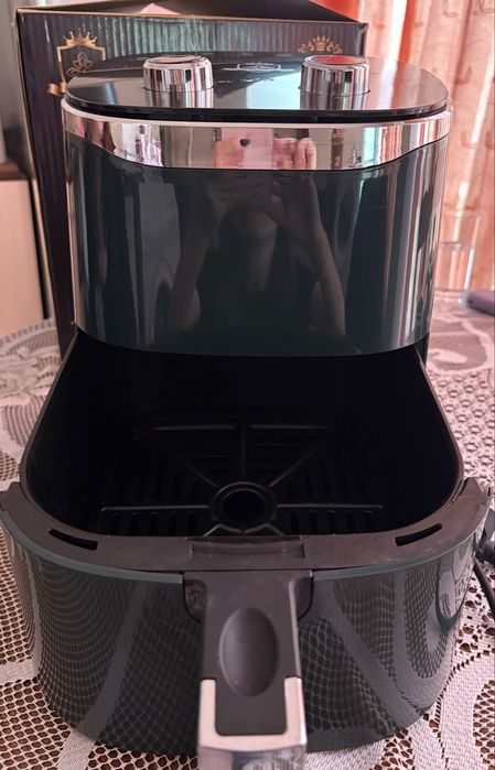 Air fryer Famlveosa