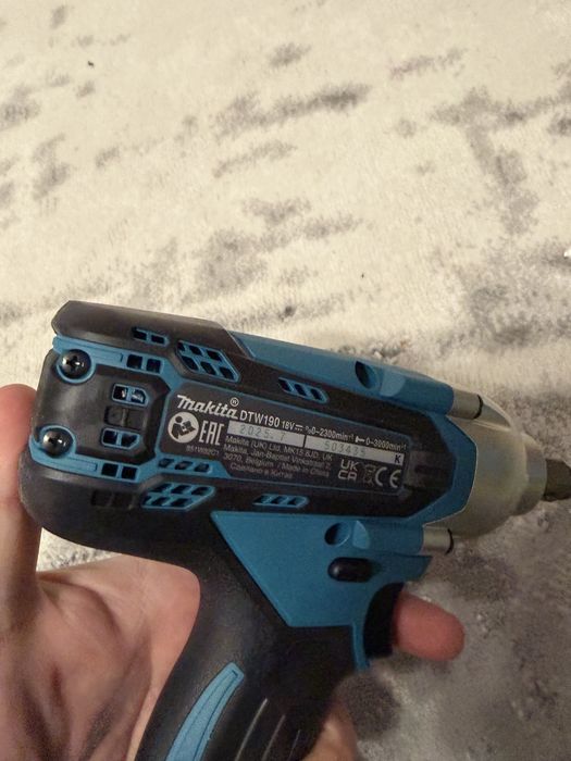 Masina de insurubat cu impact, pe acumulator LXT, 18 V, Makita DTW190Z