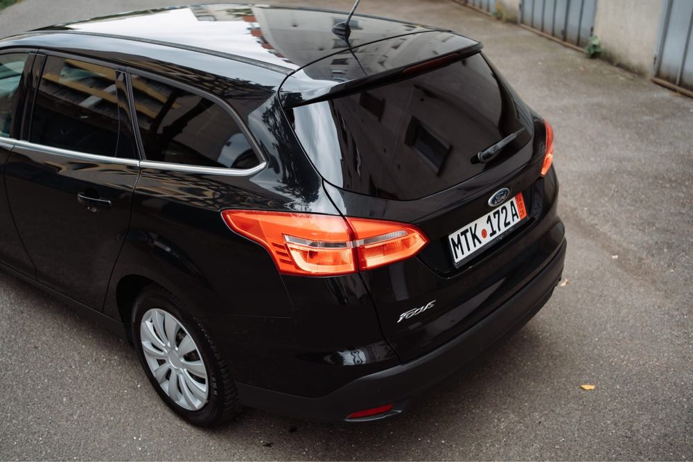Ford Focus Titanium 2.0 TDI 150 CP Automat – 2015
